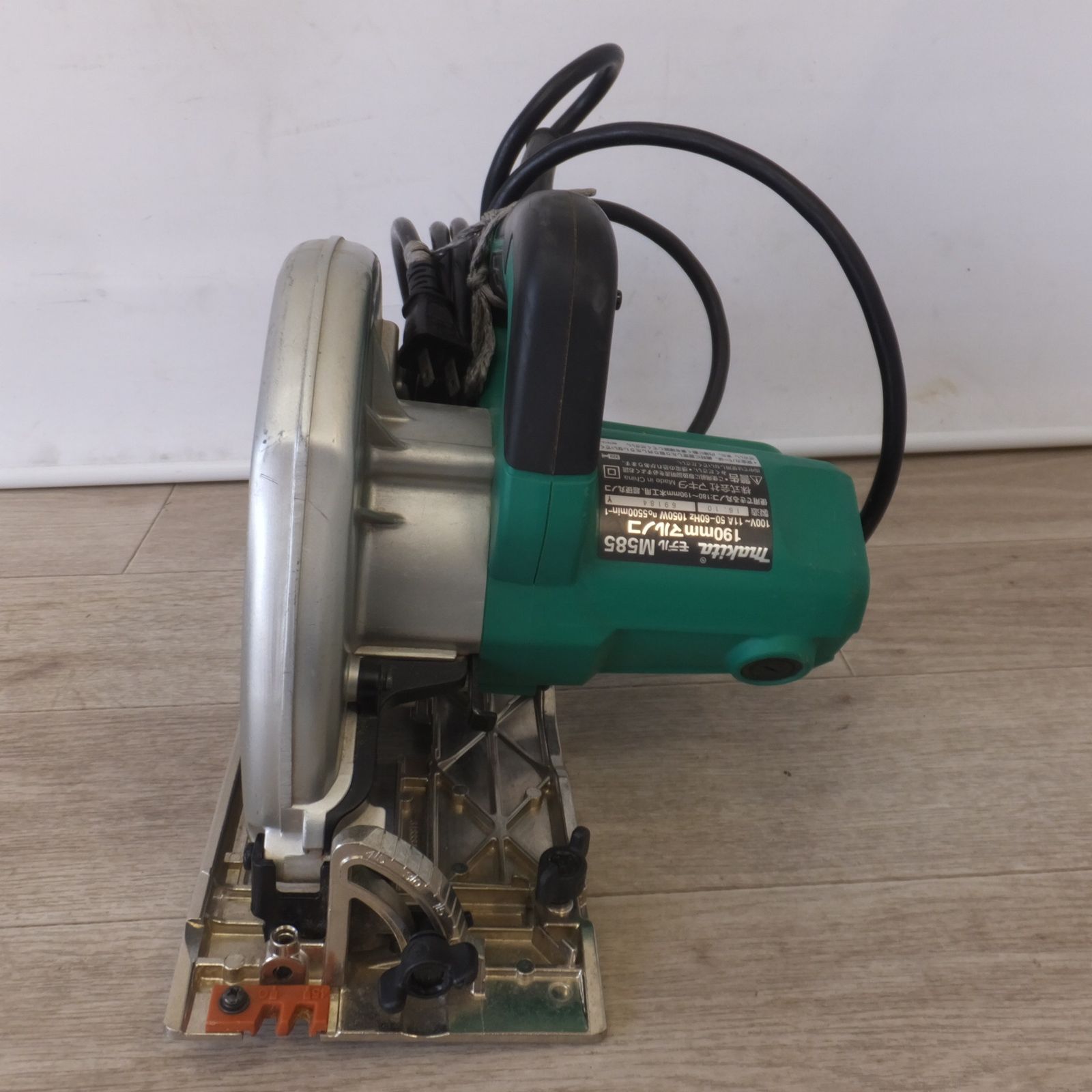 送料無料] 美品☆マキタ makita 190mm マルノコ M585 180～190mm 100V 
