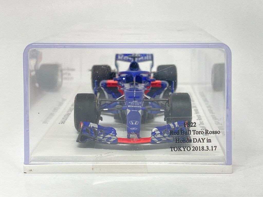MINIMAX 1/43 Spark model Red Bull Toro Rosso Honda Day in TOKYO