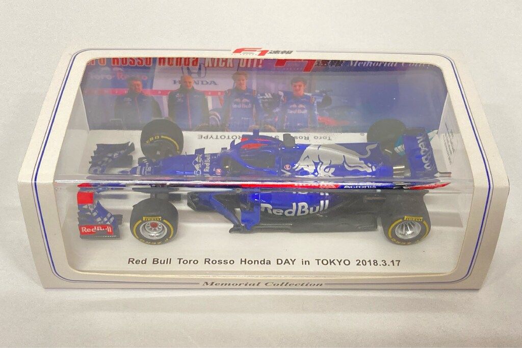 ミニカー 1/43 Red Bull Toro Rosso Honda 2nd MINIMAX 1/43 Spark model Red Bull Toro Rosso Honda Day in TOKYO