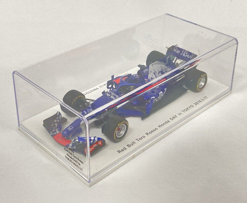 ミニカー 1/43 Red Bull Toro Rosso Honda 2nd MINIMAX 1/43 Spark model Red Bull Toro Rosso Honda Day in TOKYO