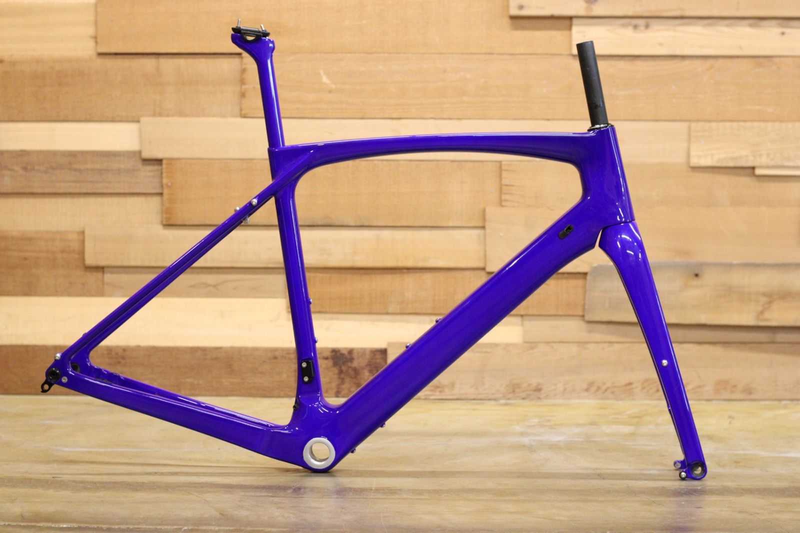 自転車 ノーブランド カーボン ディスク ロードバイク フレームセット 