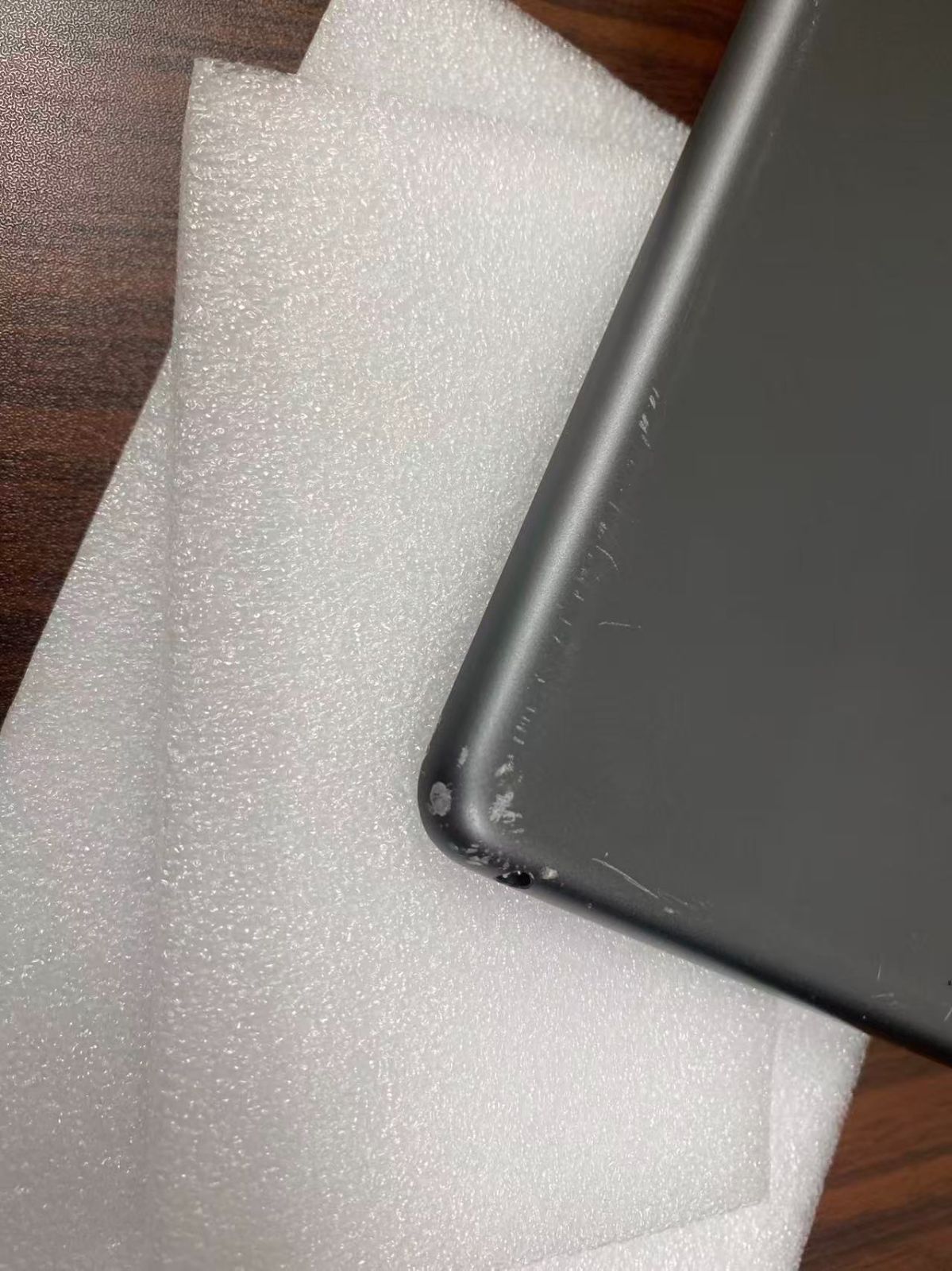 動作確認・初期化済み】電池97％Apple iPad 第7世代 Wi-Fi 128GB Space
