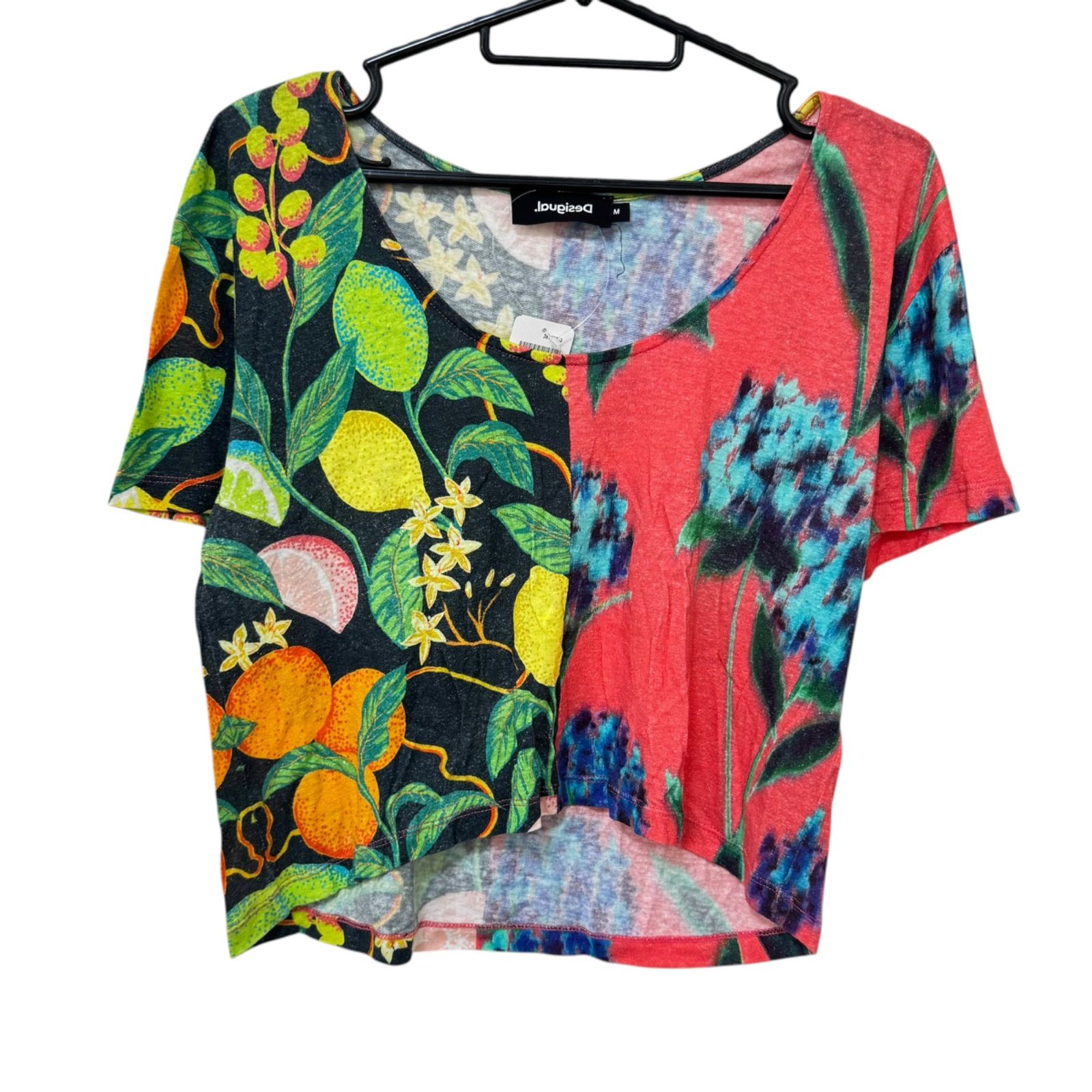 Desigual デシグアル トップス ショート丈Tシャツ 花柄 マルチカラー Mサイズ J2