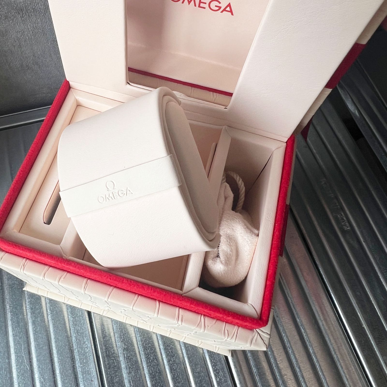 オメガ OMEGA 空箱 BOX コンステレーション ケース 取扱説明書 カード 