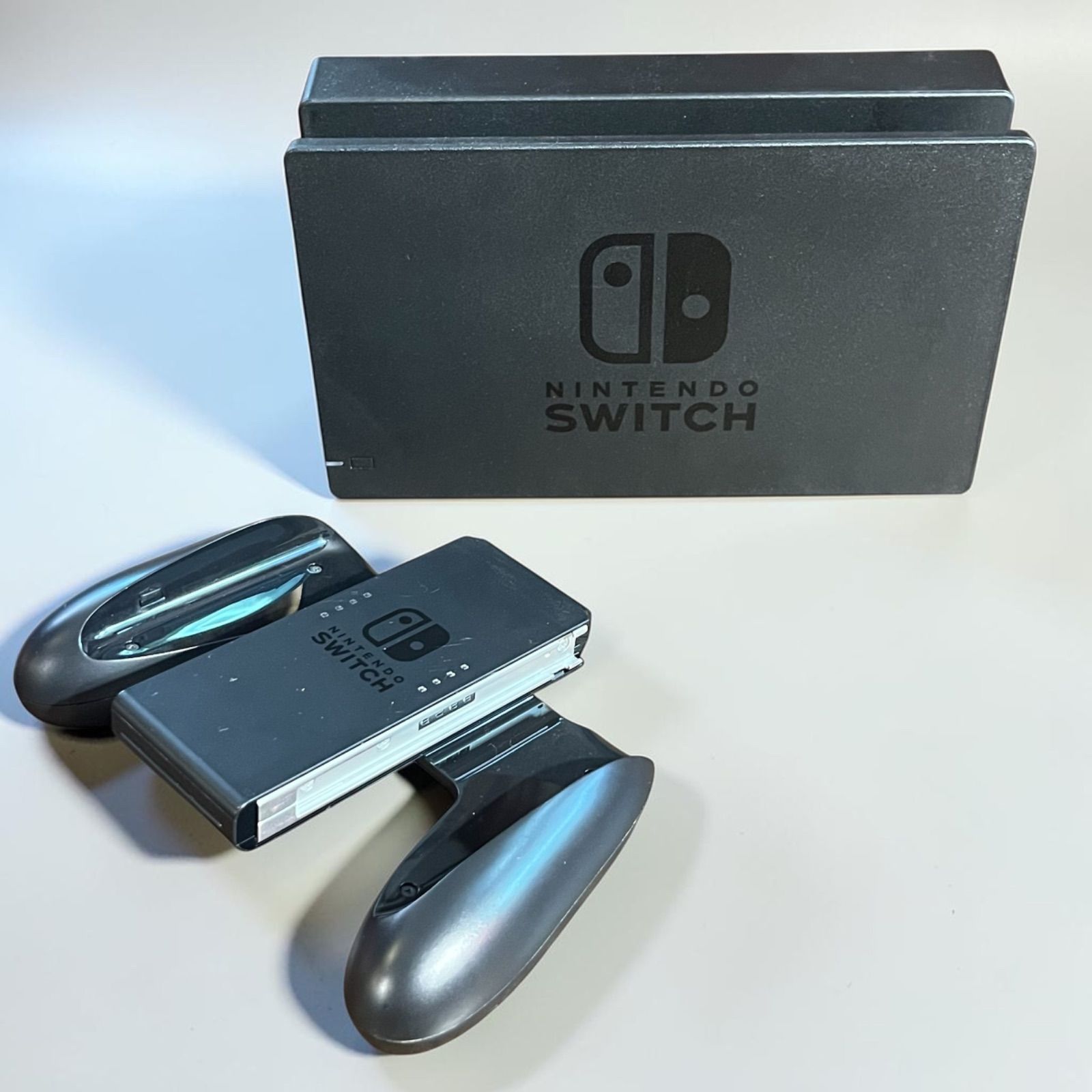 Nintendo Switch HAC-001 本体 2024年2月購入 動作確認済 初期化済 