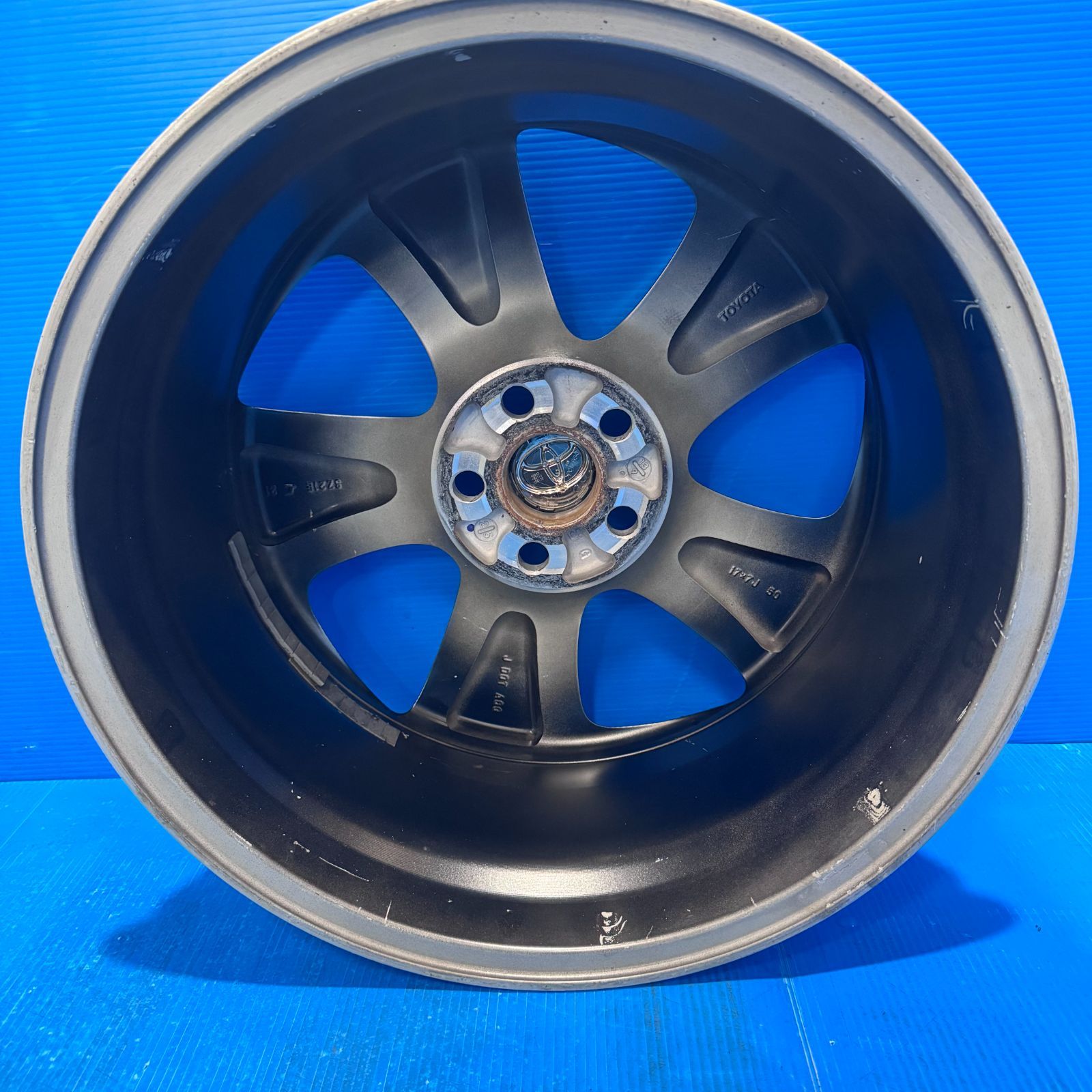 希少早い者勝ち★TOYOTA純正17インチ ホイール ハイグロス シルバー 希少ハイグロス】トヨタ プリウス 純正 17インチ 7J+50 5H100 4本 S