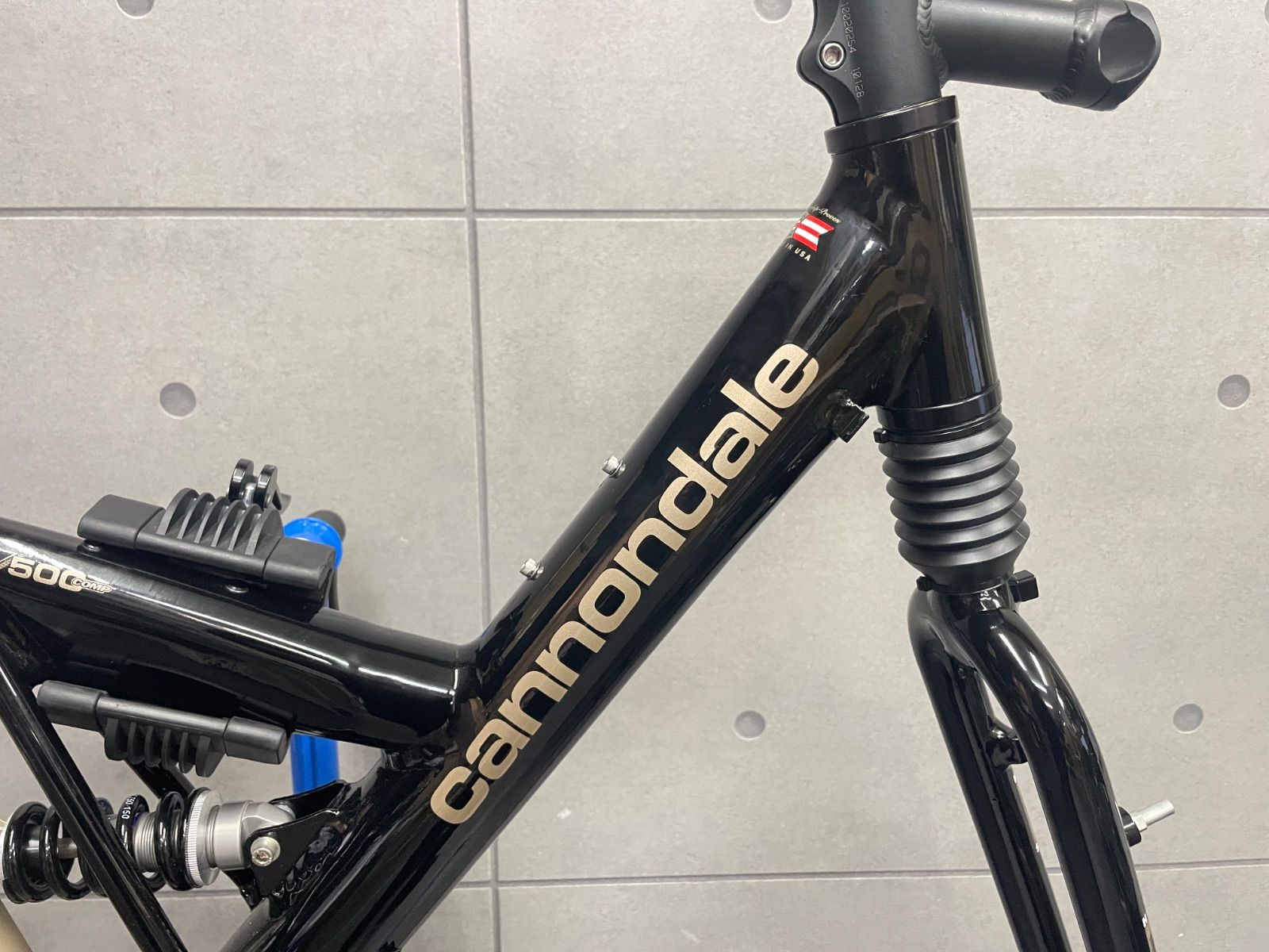W0209 □USED□CANNONDALE キャノンデール SUPER V500 2002頃 アルミ 