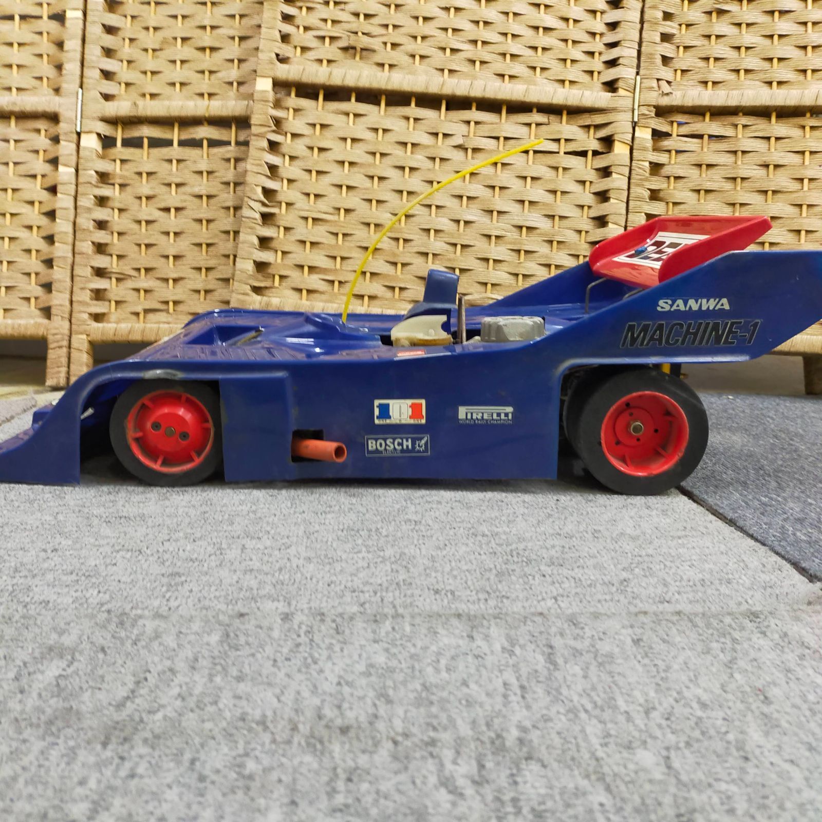 オイルエンジン RCカー レーシングカー 動作不明 現状品 - メルカリ
