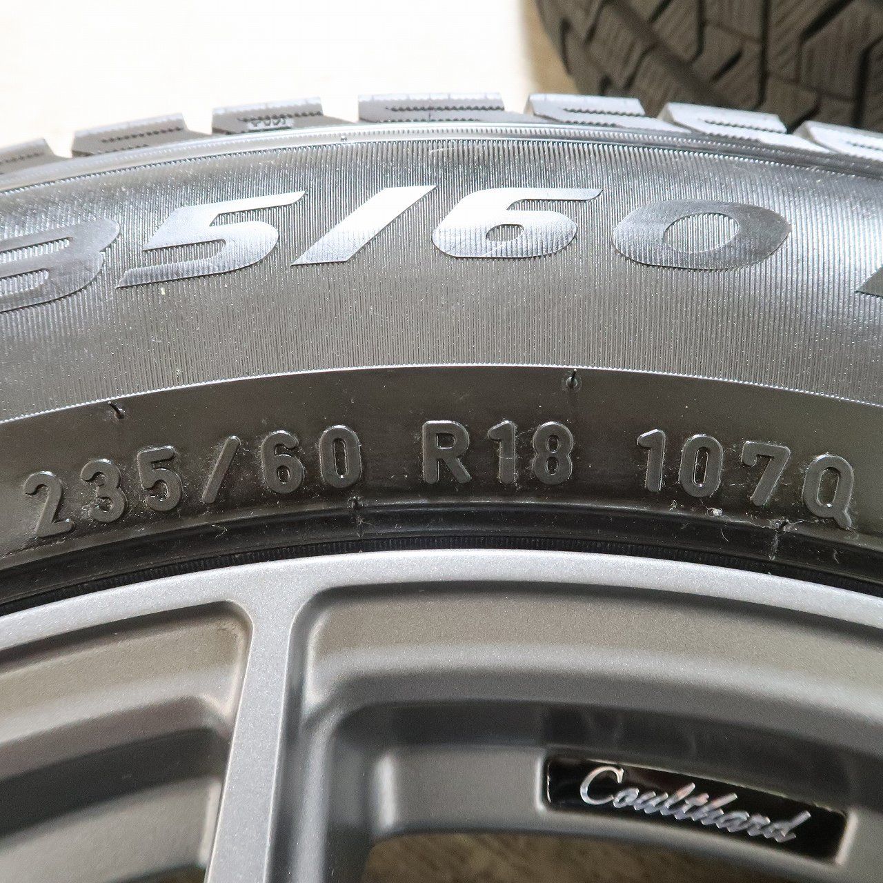 エクストレイル T33系 RAV4 50系 CX-60 等 4本 Warwic 18インチ 8J +38 
