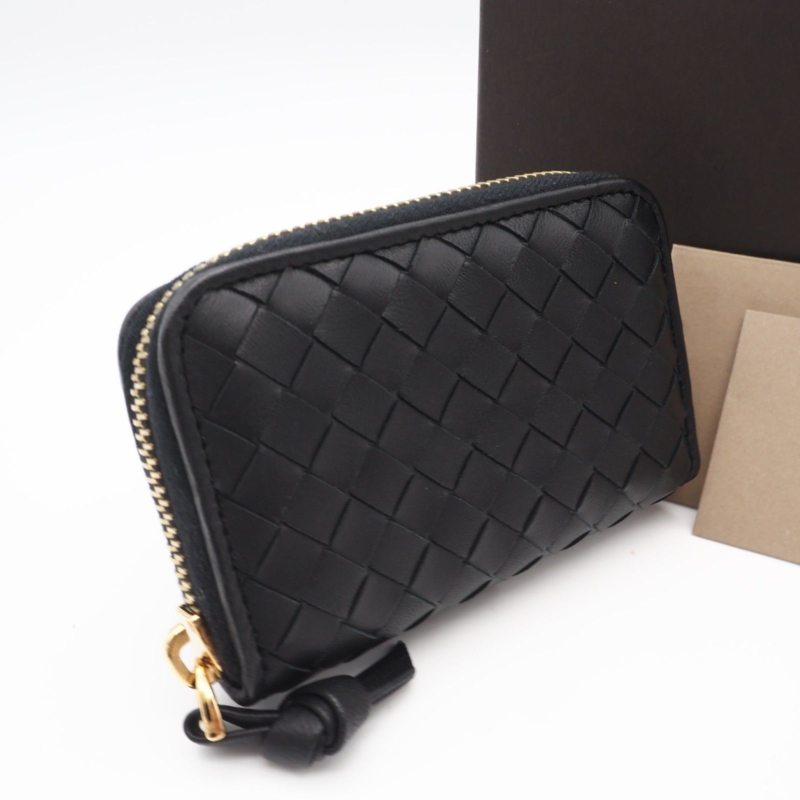 ★3日以内返品可★ 未使用 BOTTEGAVENETA ボッテガヴェネタ イントレチャート小 レザー ケース 114075 ケース ブラック ラムスキン メンズ ☆3日以内返品可☆ 未使用 BOTTEGAVENETA ボッテガヴェネタ イントレ