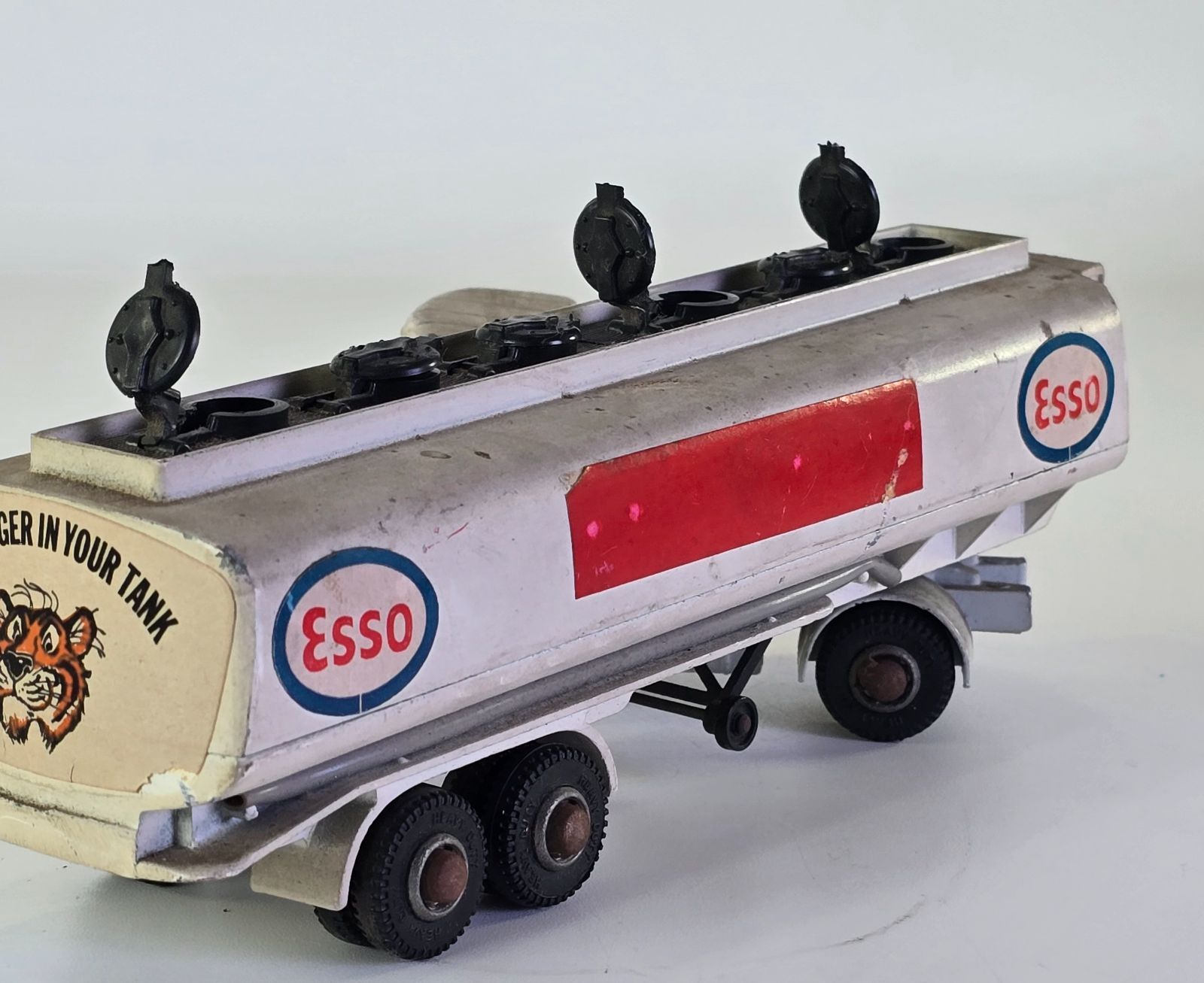 DINKY TOYS/ディンキー AEC ARTICULATED LORRY エッソ タンクローリー