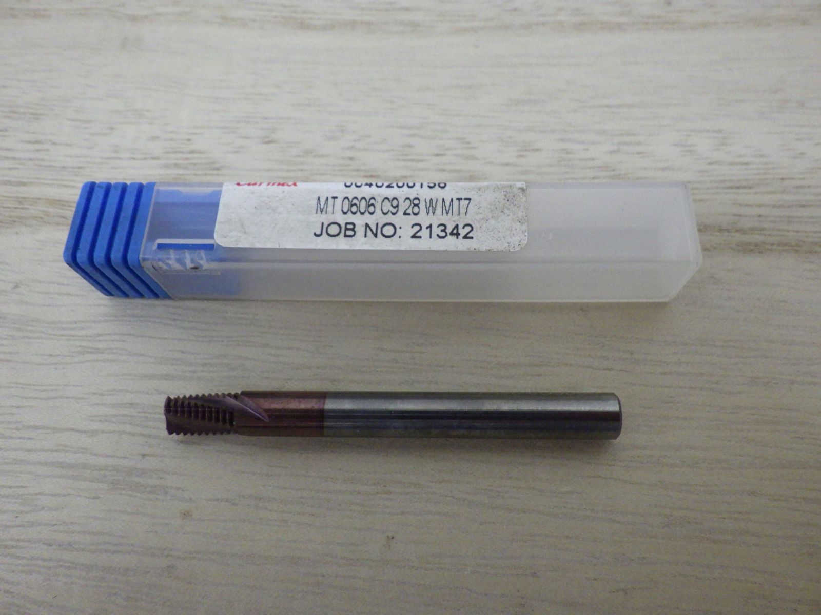 Carmex Precision Tools NOGA 超硬 ソリッド ミル スレッドG 0606C9 28W MT-7 21342 ドリル 未使用品