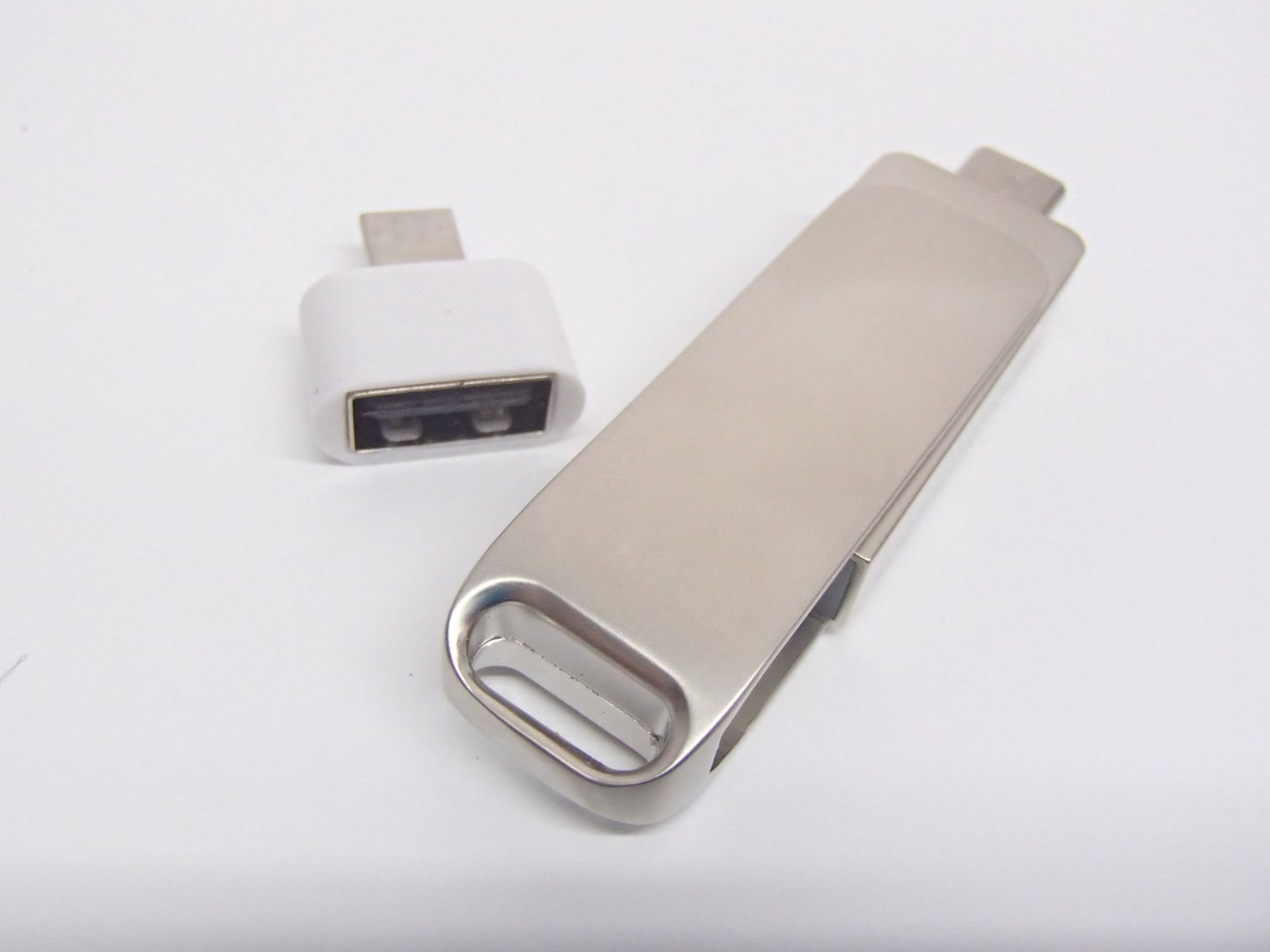 HanaZen】2TB USBメモリ Type-C両対応 新品 - メルカリ