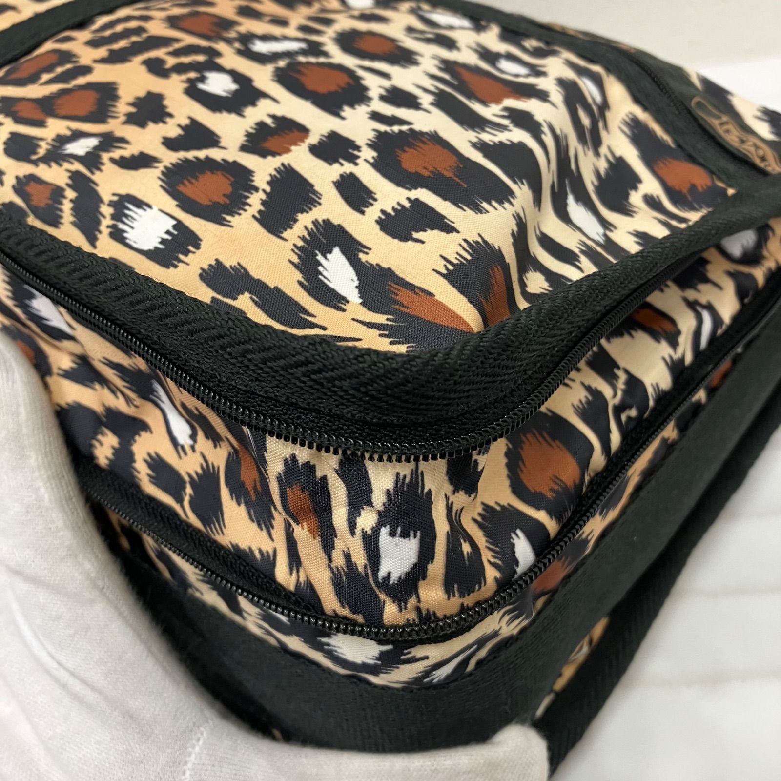 1621 LeSportsac レスポートサック デラックスエブリデイ ショルダー