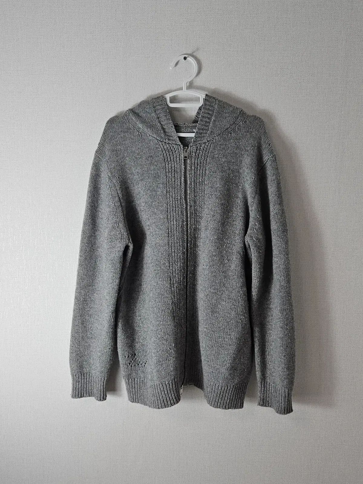 トップス ZADIG&VOLTAIRE ザディグ・エ・ヴォルテール ヘッド WHO 