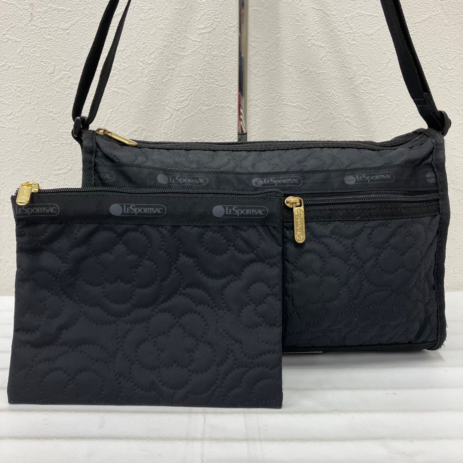 1623 LeSportsac レスポートサック ショルダーバッグ 斜めがけ 紐調節 