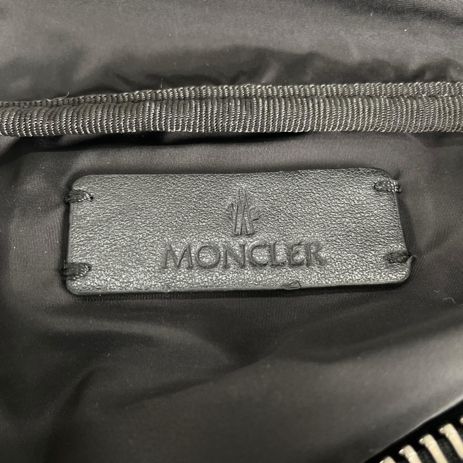 美品 MONCLER モンクレール G209A5M70200 02SZK ボディバッグ ナイロン