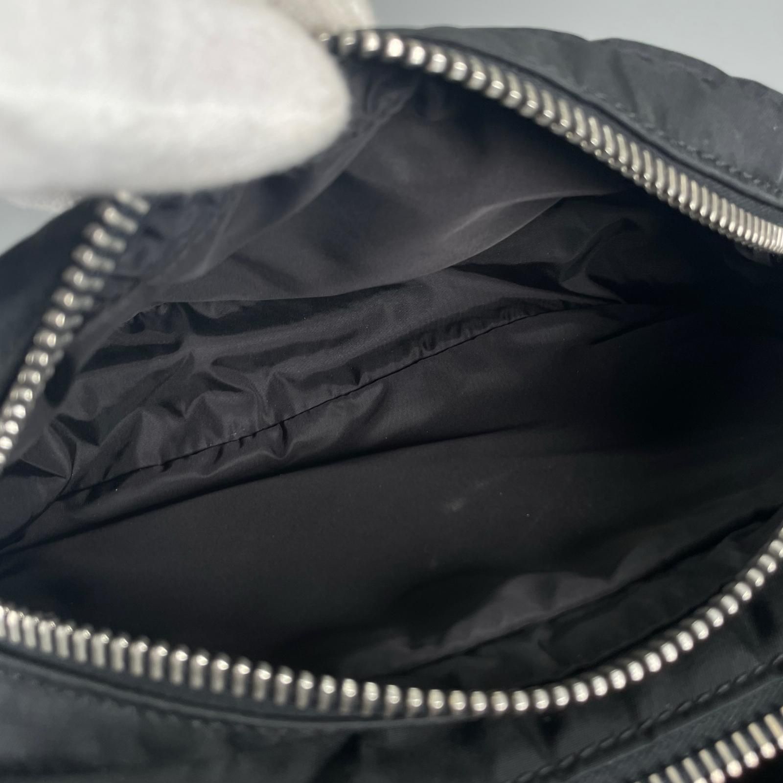 美品 MONCLER モンクレール G209A5M70200 02SZK ボディバッグ ナイロン