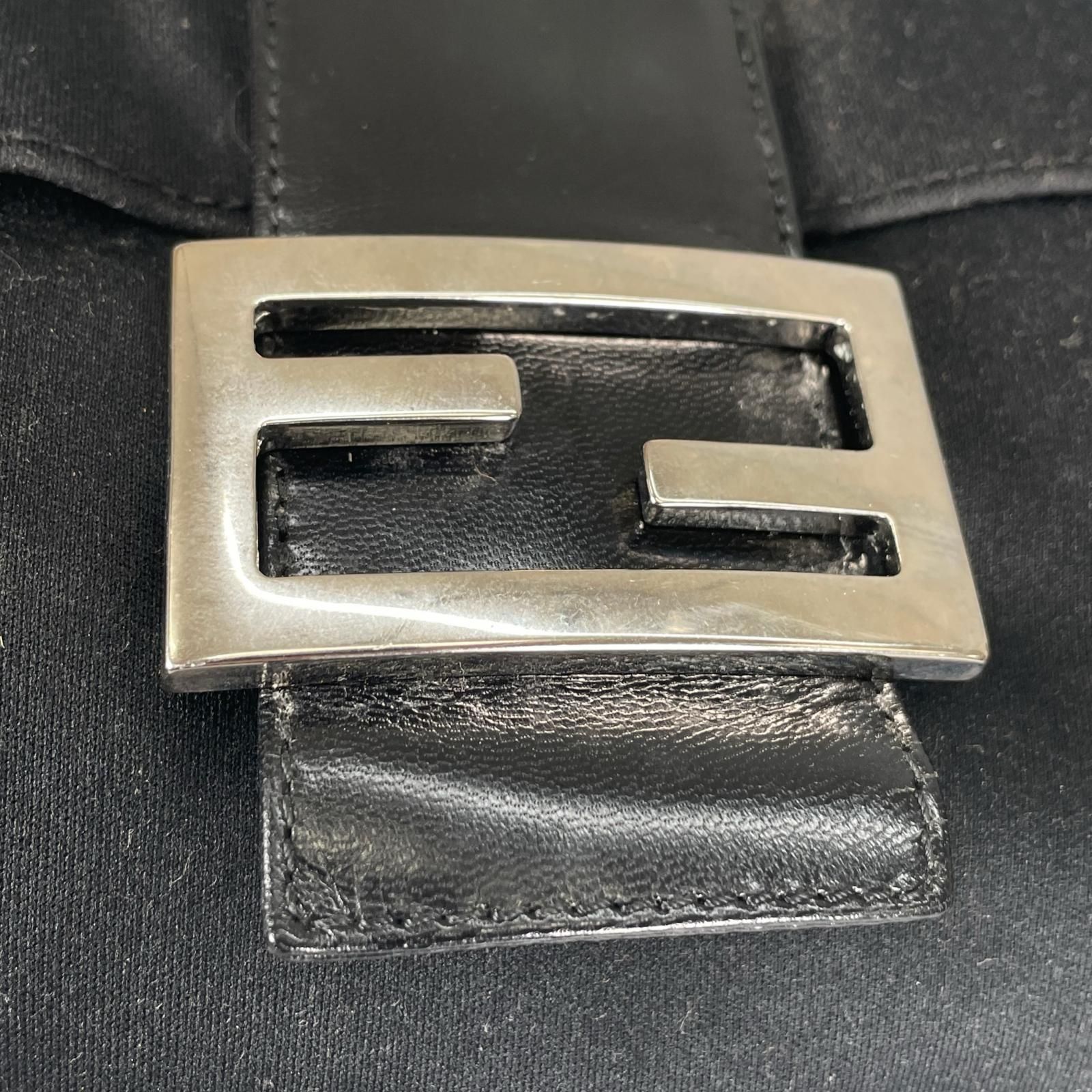 FENDI フェンディ マンマバゲット ハンドバッグ ジャージー FENDI フェンディ マンマバゲット ハンドバッグ ジャージー