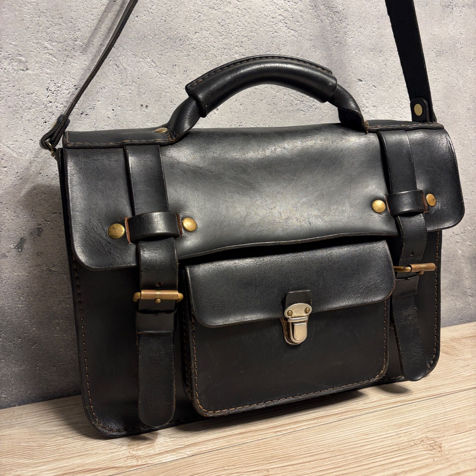 HERZ ヘルツ 2WAY ビジネスバッグ 本革 ブラック ショルダー付 J2-825 