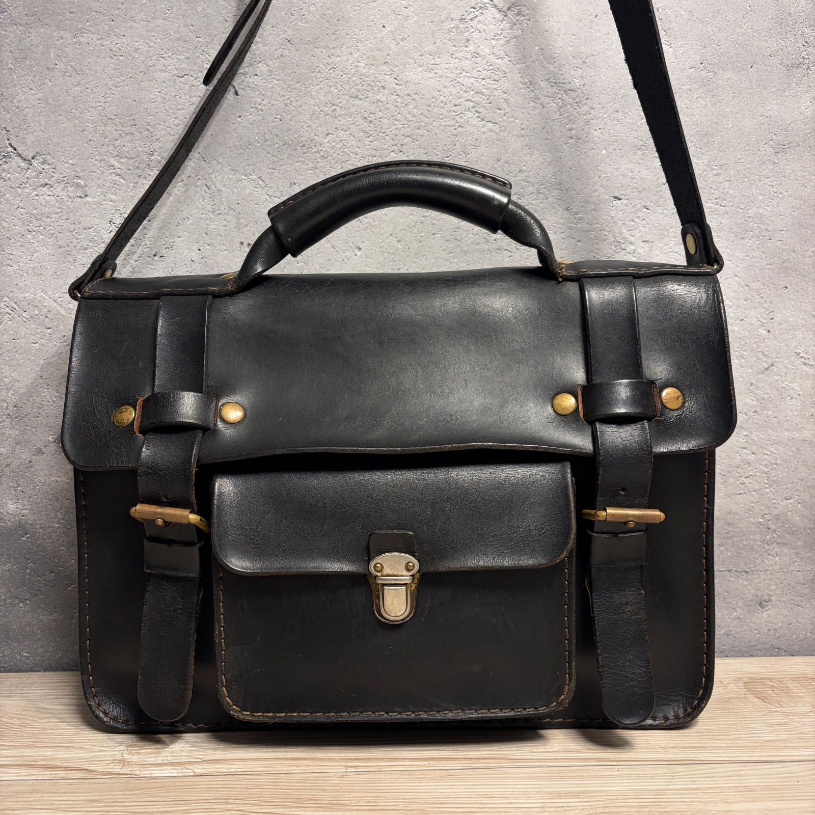 HERZ ヘルツ 2WAY ビジネスバッグ 本革 ブラック ショルダー付 J2-825 