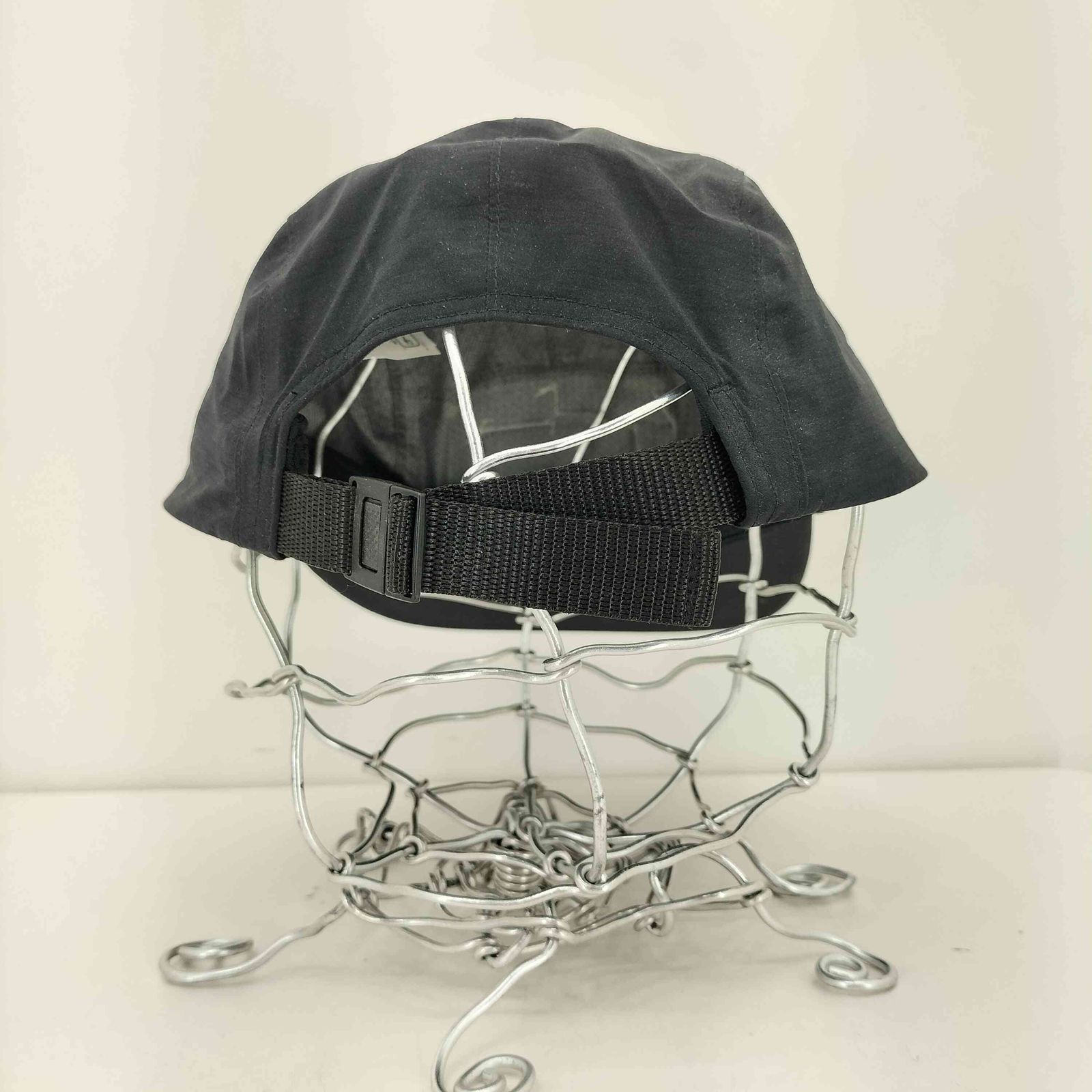サロモン SALOMON LOGO 5 PANEL 5パネル ナイロン ユニセックス