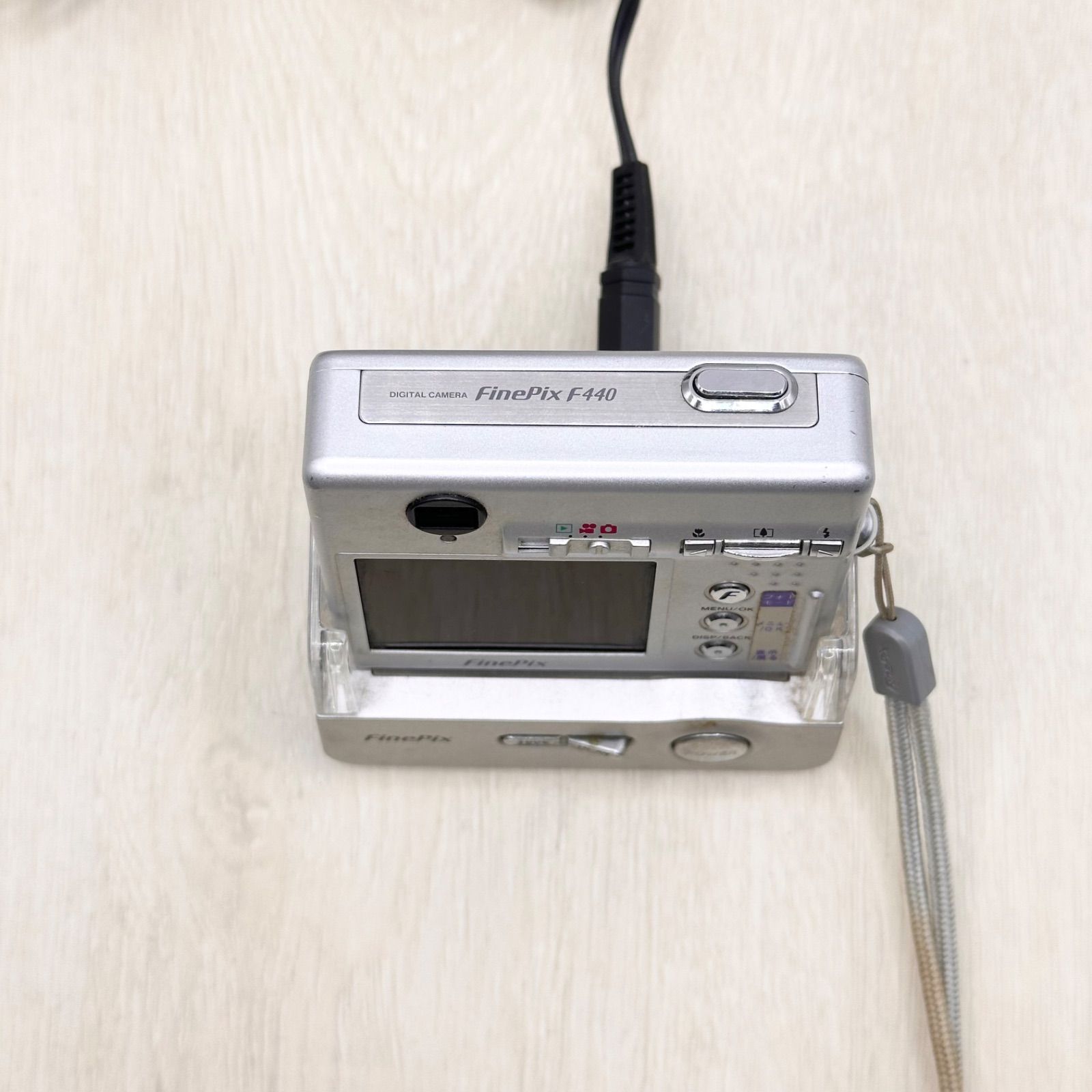 FUJIFILM FinePix F440 富士フイルム デジタルカメラ コンデジ 