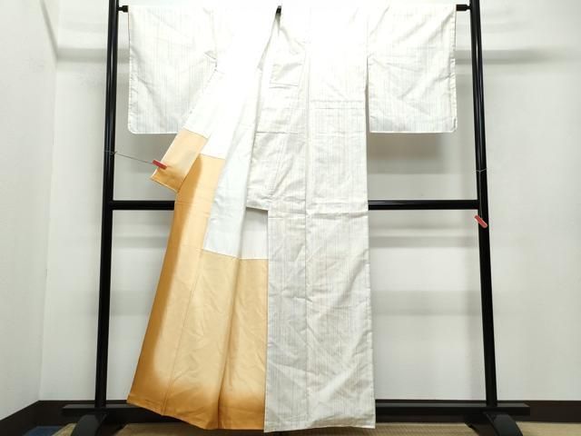 平和屋着物●本場大島紬　白大島　7マルキ　草花間道　正絹　逸品　DABD9105ud 平和屋-こころ店□本場大島紬 白大島 7マルキ 幾何学文様 正絹 逸品