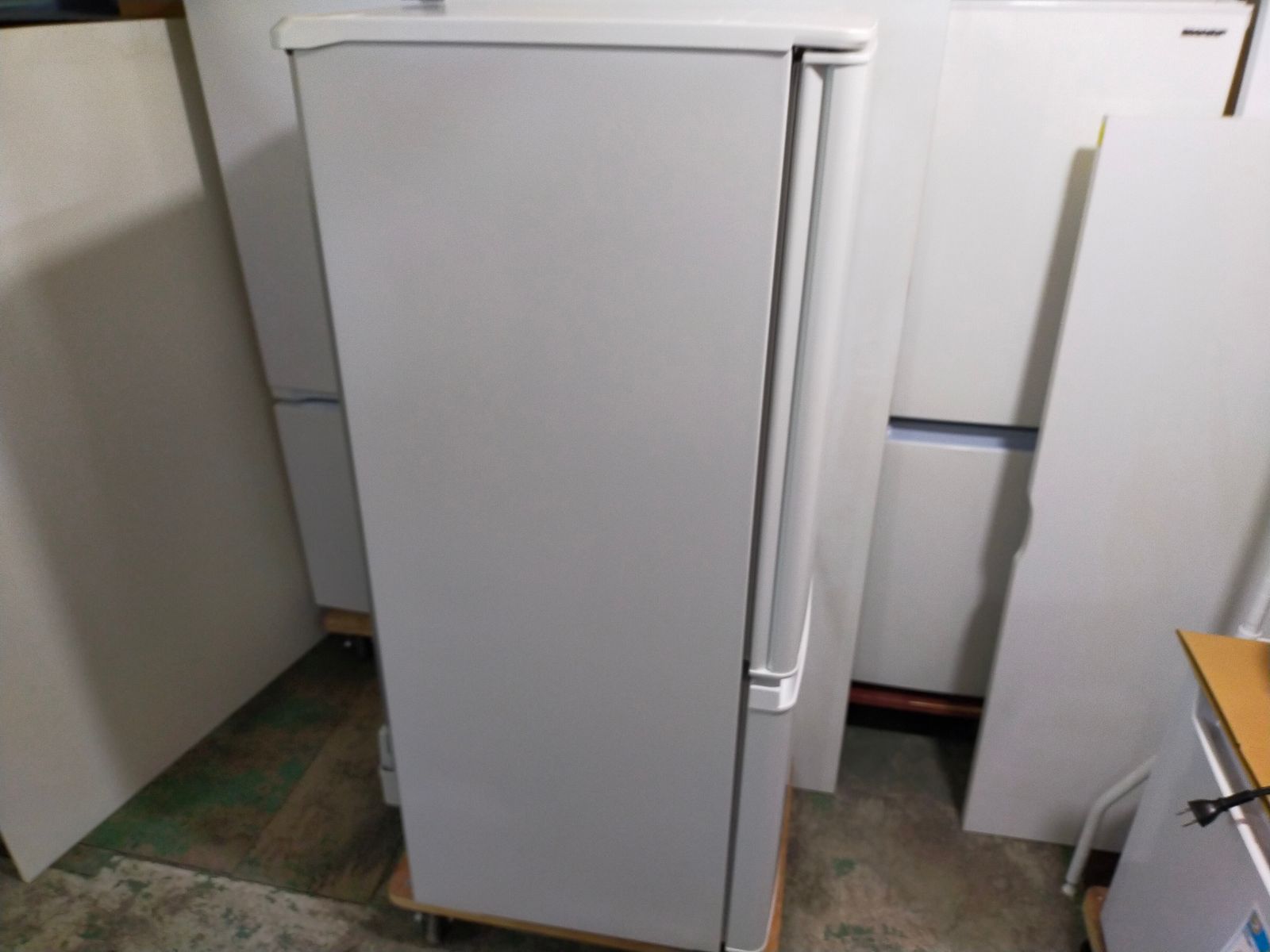 冷蔵庫 三菱 MR-P15E2H-W 146L 2022年製 - メルカリ