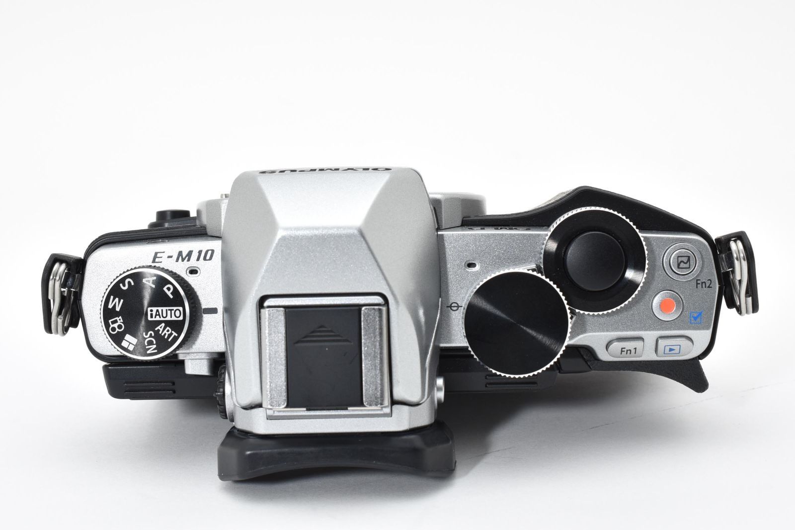 623ショット!【超美品】OLYMPUS オリンパス OM-D E-M10 623ショット!【超美品】OLYMPUS オリンパス OM-D E-M10 - メルカリ
