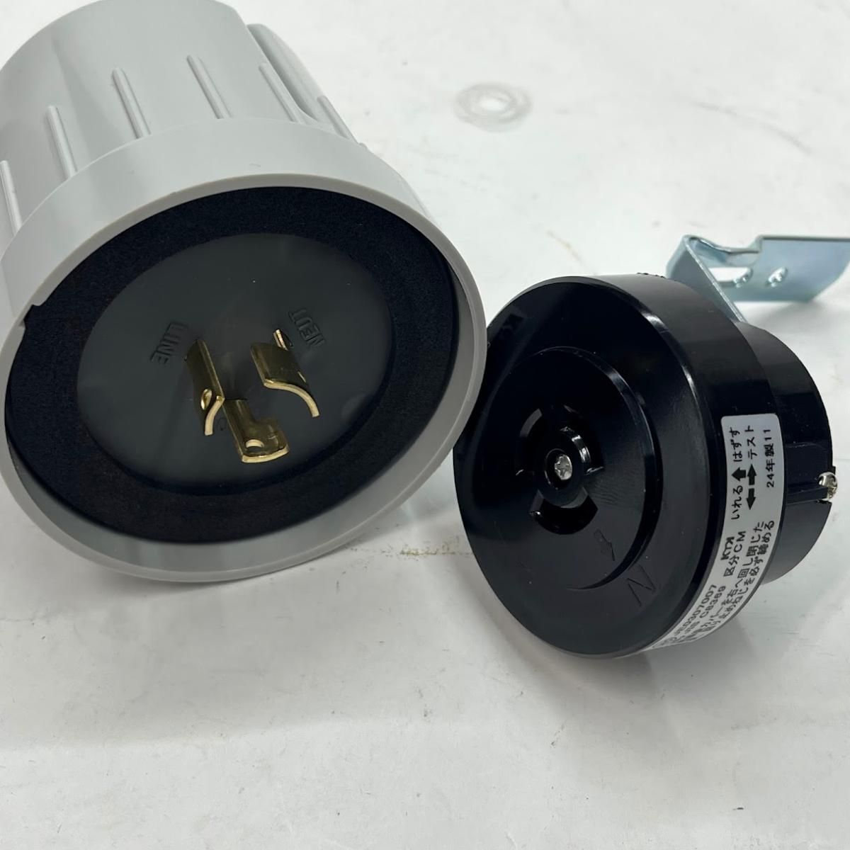 未使用】コイト電工 自動点滅器 ベースセット AC100V用 3線式4線式兼用