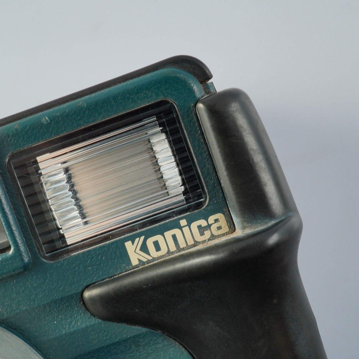 Konica コニカ 現場監督 ( GENBAKANTOKU ) 28 WB コンパクトフィルム