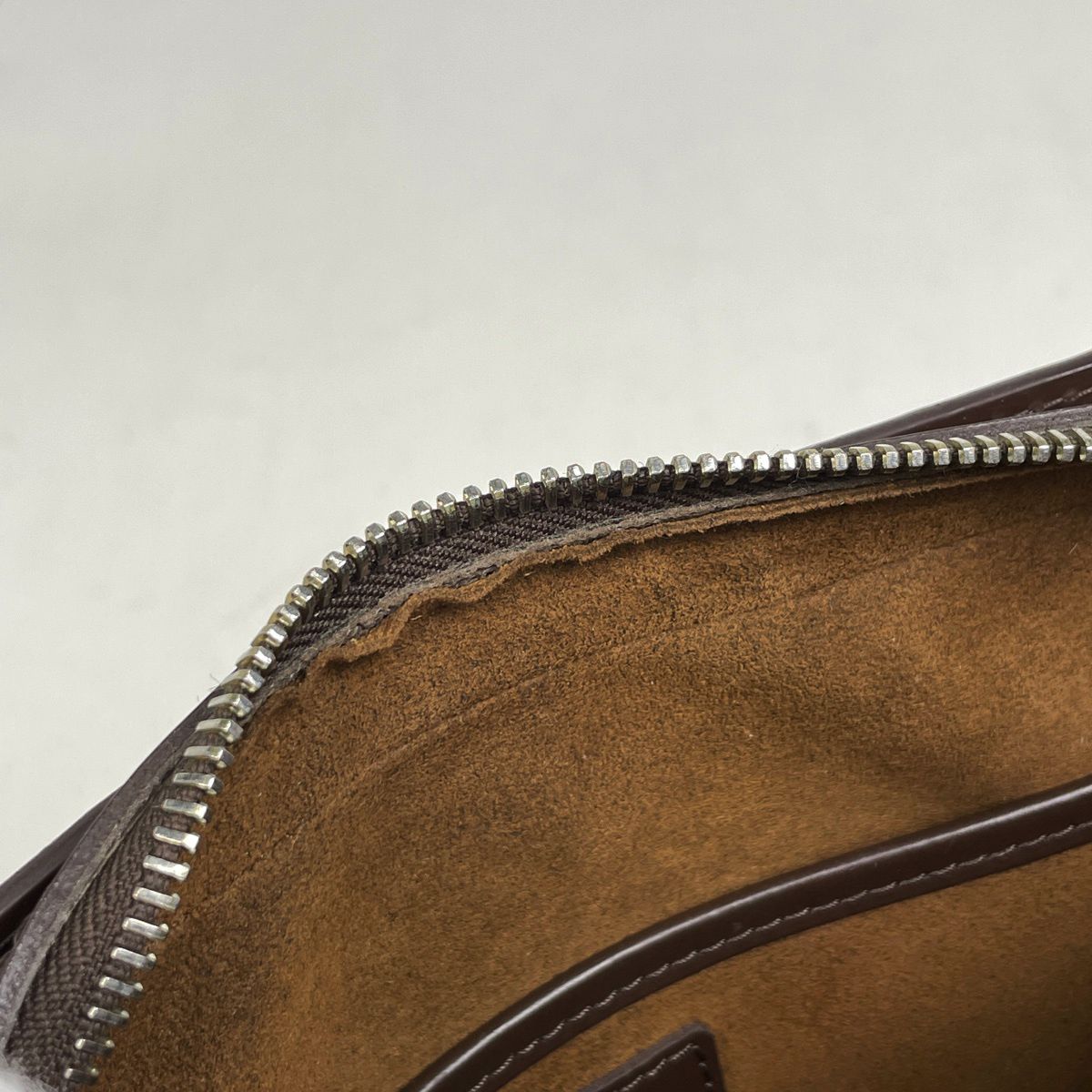 ルイ・ヴィトン Louis Vuitton サンルイ クラッチバッグ 手持ち 