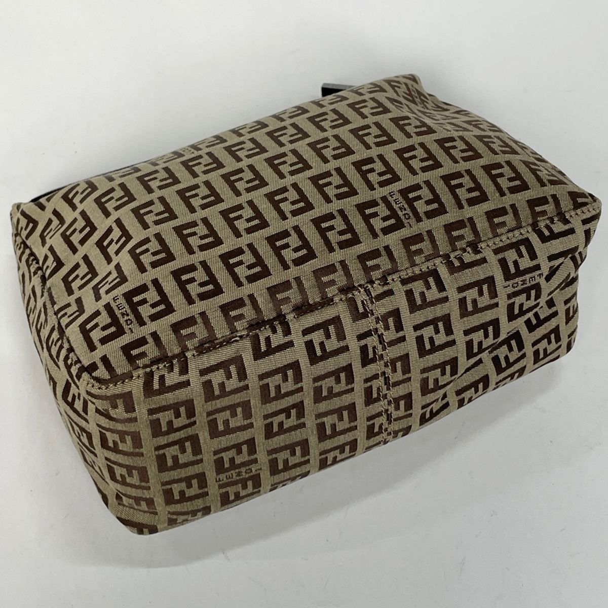 フェンディ FENDI ズッキーノ柄 ハンドバッグ ポーチ ハンドバッグ