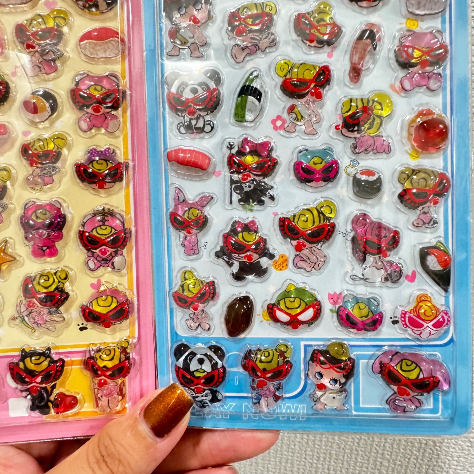 A ヒステリックミニ キャラクター ぷっくり立体シール 硬めタイプ 2枚