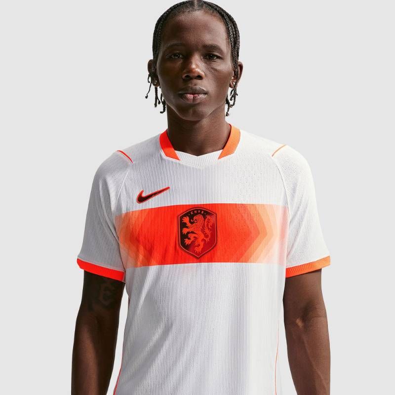 送料無料・匿名配送】NIKE ナイキ オランダ代表 2026 公式