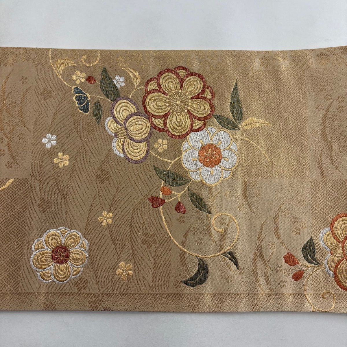袋帯 美品 秀品 織悦 落款 花唐草 龍 金銀糸 ピンクベージュ 全
