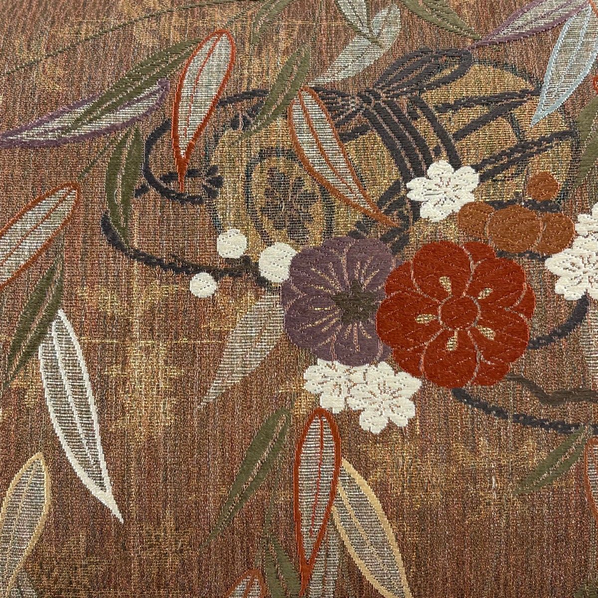 袋帯 秀品 扇面 草花 刺繍 赤茶 六通 正絹(仕立て上がり)｜売買され