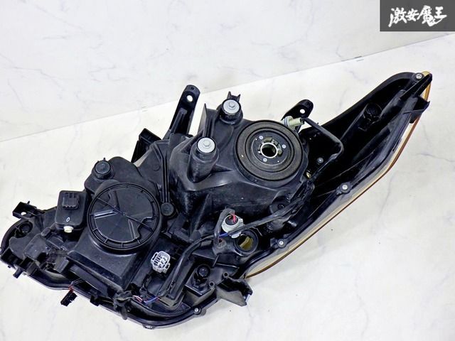 ストア出品!】トヨタ 純正 ANH20W アルファード 前期 HID ストア出品!】トヨタ 純正 ANH20W アルファード 前期 HID