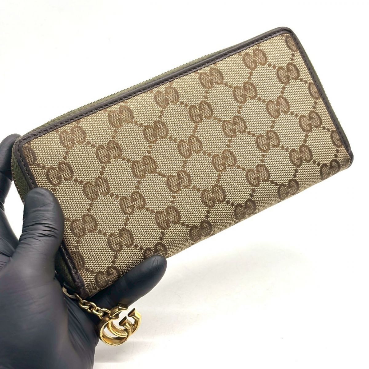 品よく揺れるGG】 GUCCI 長財布 ラウンドファスナー GGキャンバス 12 