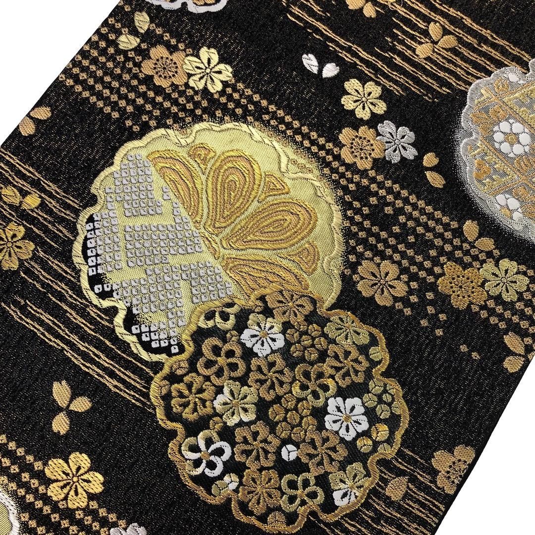袋帯 雪輪に花模様 花菱 ねじり梅 桜 金銀糸 黒色 ガード加工 O-6092 