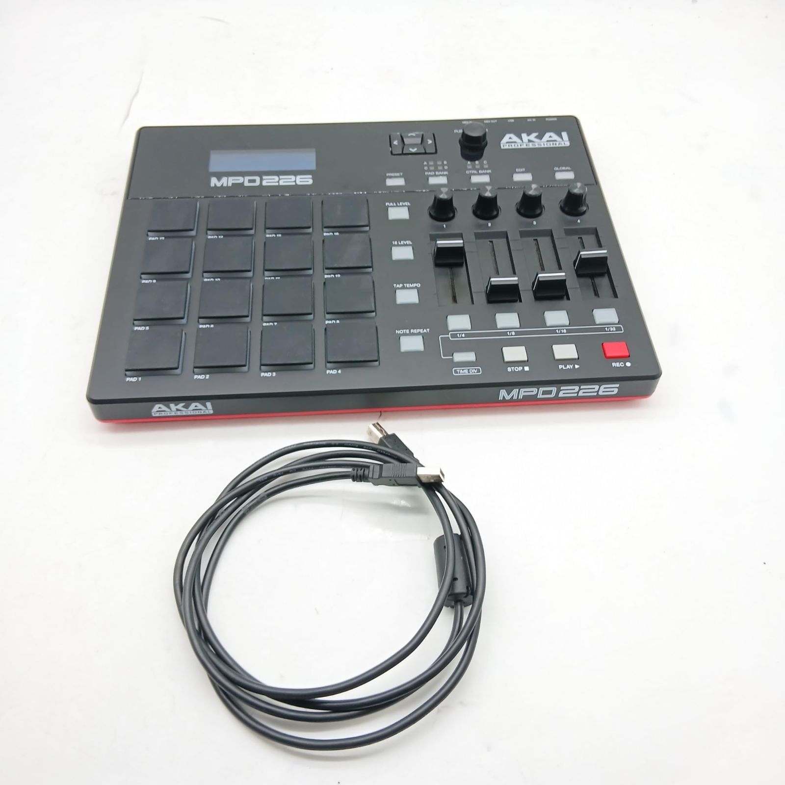 No.5471 Akai Professional USB MIDIコントローラー 16パッド 4フェーダー 音源ソフト付属 MPD226