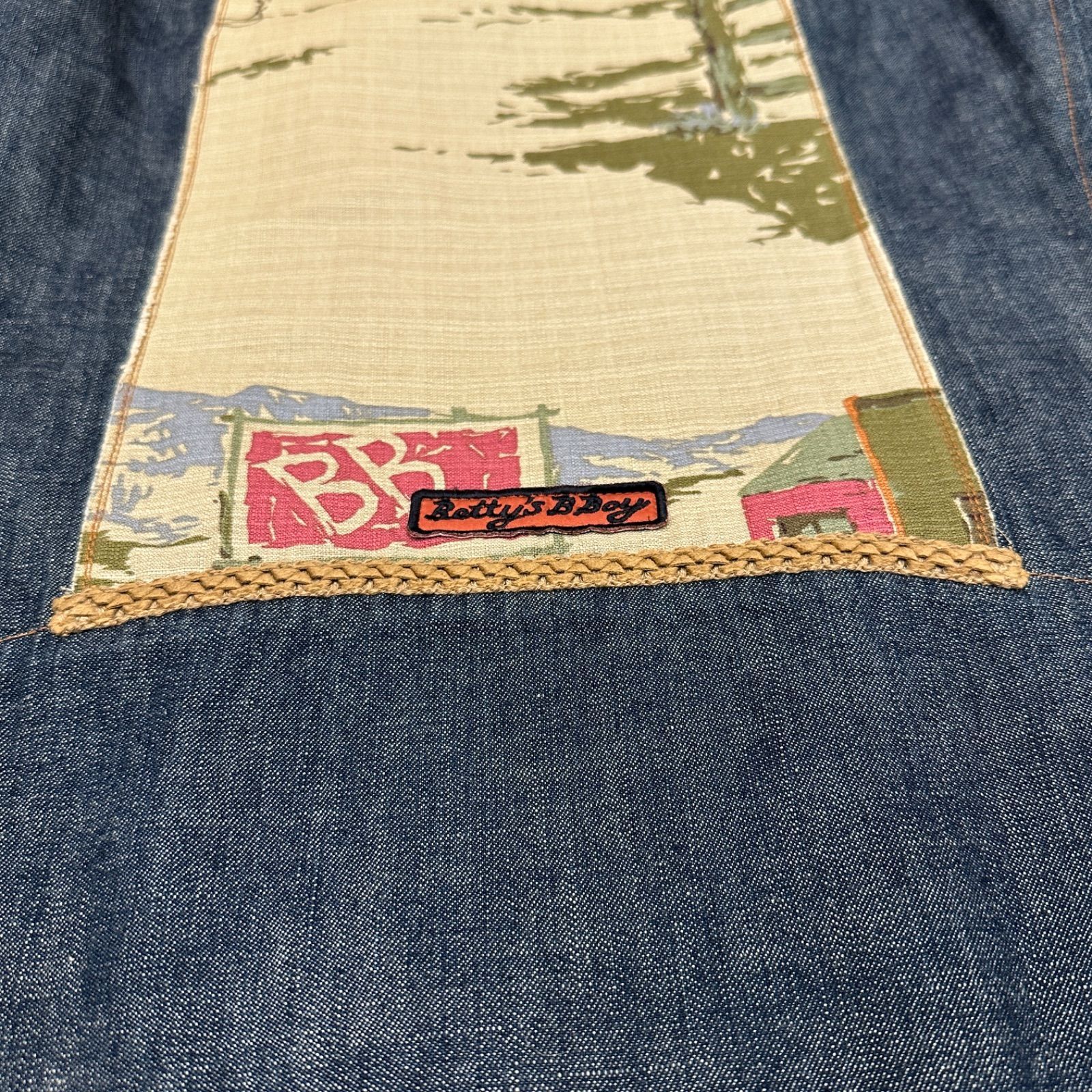 極美品】Betty