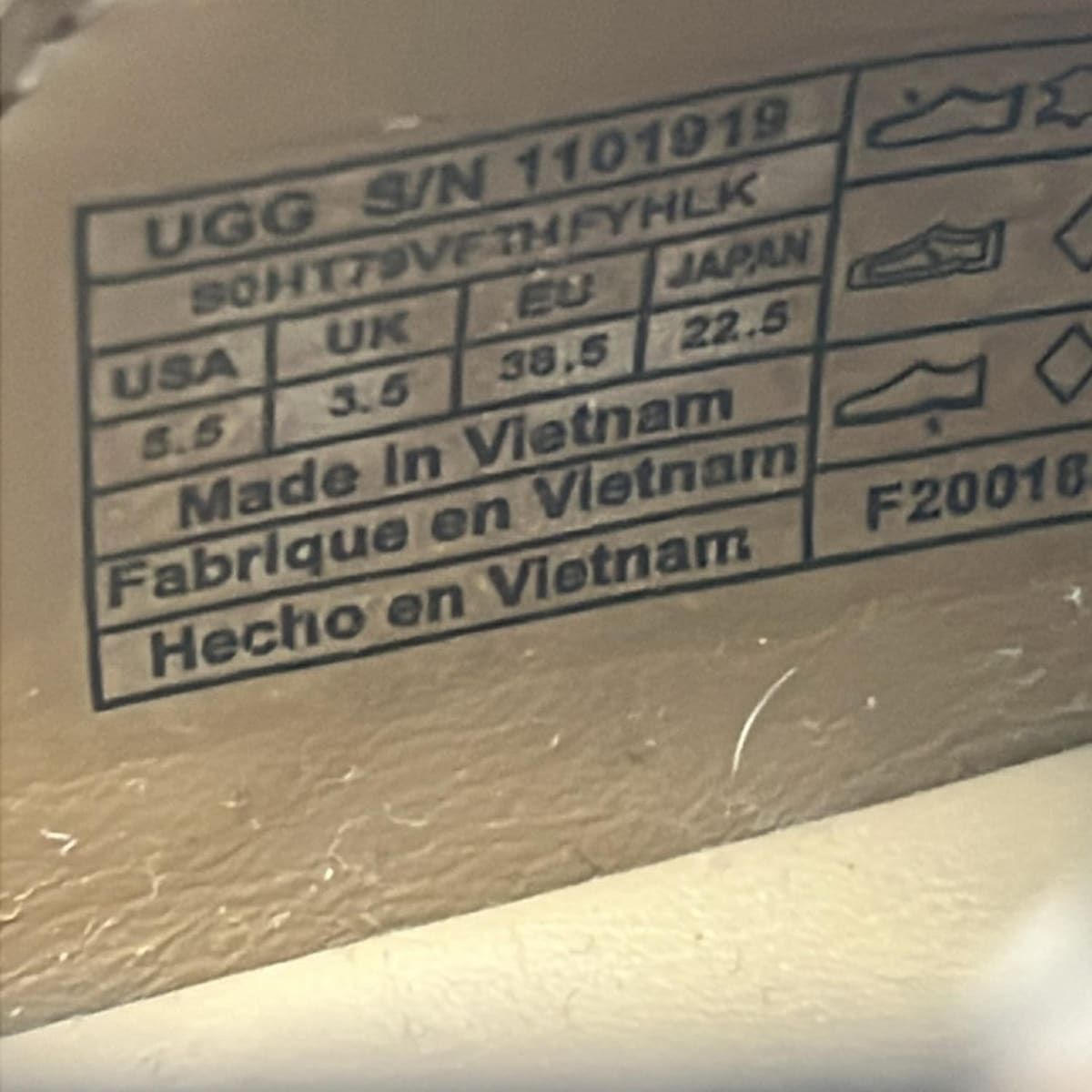 UGG(アグ) サンダル 22.5 レディース シルバーレイク 1101919 ブラウン