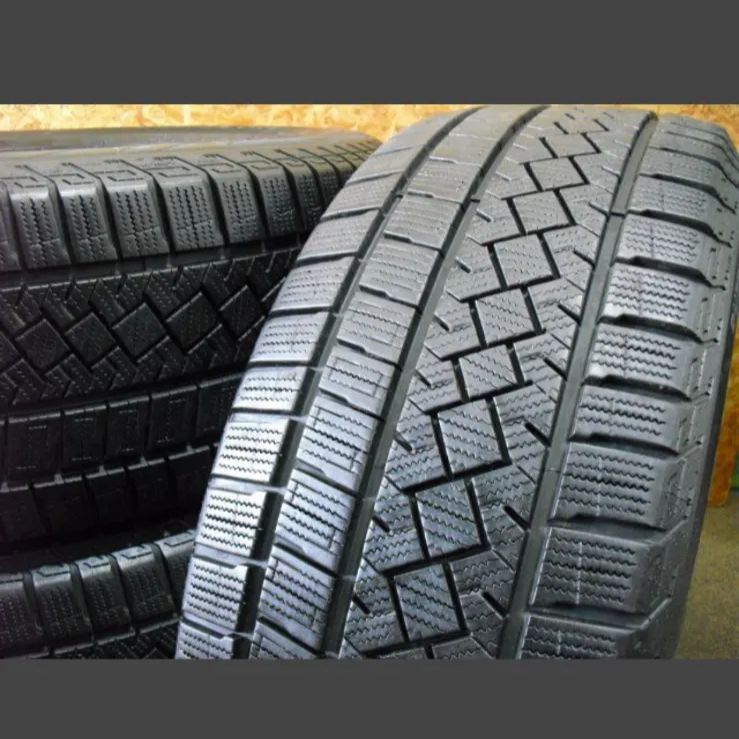 P-0368)本州送料無料 バリ山 225/55R18 4本 ピレリ 中古タイヤホイール