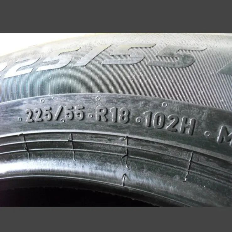 P-0368)本州送料無料 バリ山 225/55R18 4本 ピレリ 中古タイヤホイール