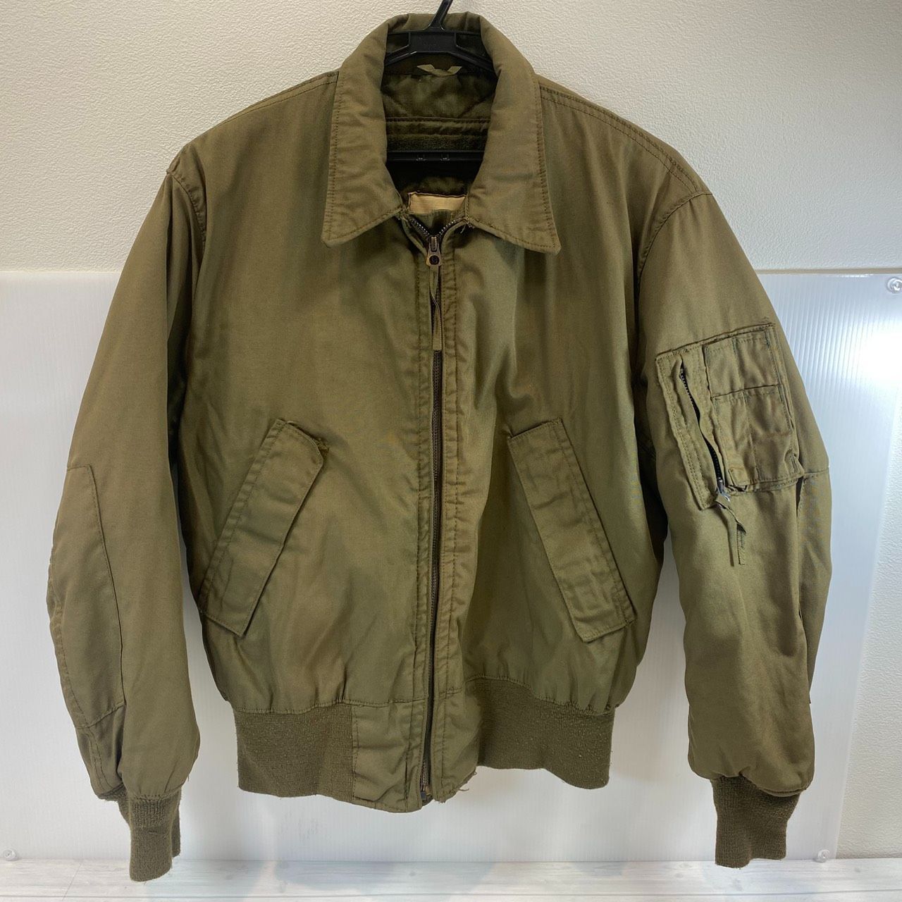 【塩】70～80ｓ Ｕ.Ｓ.ＡＲＭＹ タンカージャケット ミリタリージャケット NATO SIZE6070/9404 身長160cm～170cm 胸囲94cm～104cm【23237SK】E14
