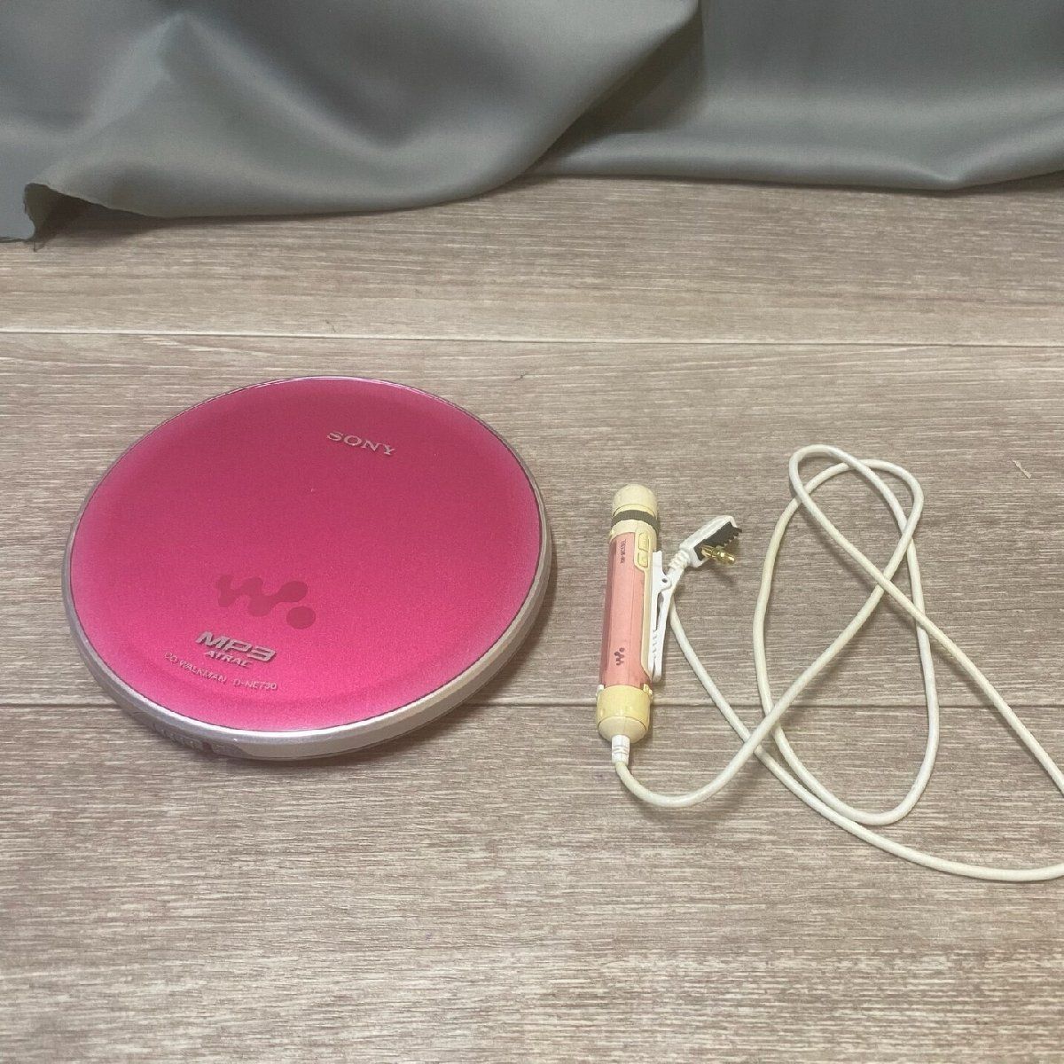 3604 SONY MP3ATRAC CD WALKMAN D-NE730 ジャンク品 3604 SONY MP3ATRAC CD WALKMAN D-NE730 ジャンク品