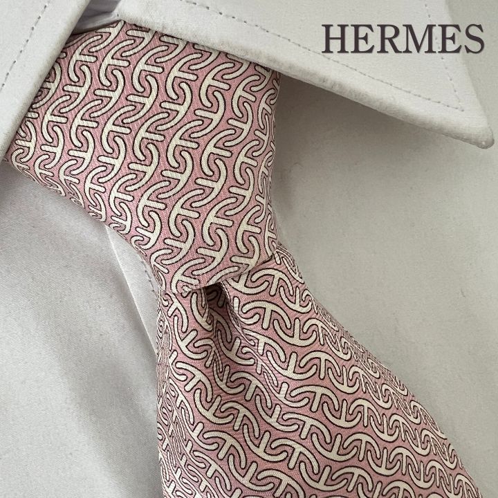 《美品》HERMES (エルメス) シルクネクタイ フランス製 総柄 シェーヌ・ダンクル ピンク ホワイト 10,212円