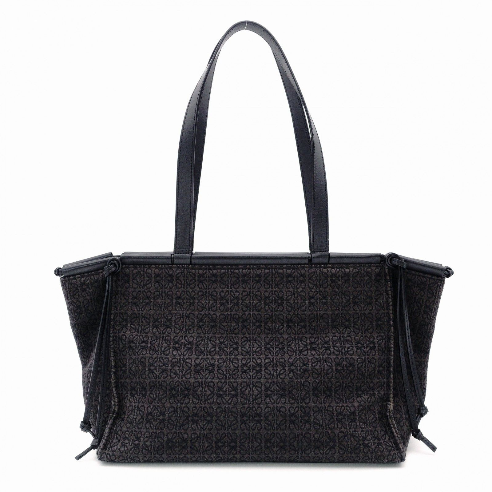 LOEWE ロエベ クッション トート アナグラム ショルダーバッグ LOEWE ロエベ クッション トート アナグラム ショルダーバッグ